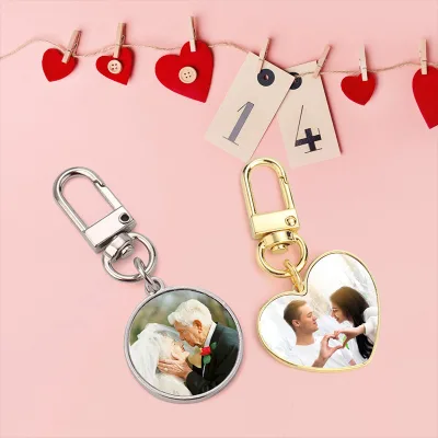 Mother's Day Souvenir Gift Heart Keychains Gold Sublimation Metal Charm Heart Keychains