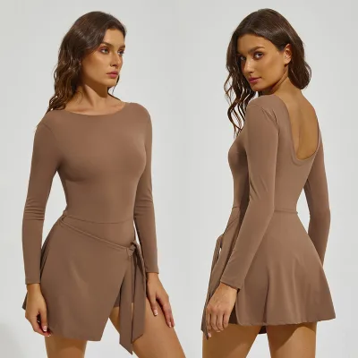Customised Logo Anti-Exposure Fitted Sports Dress with Slit, U-Shaped Back, Long Sleeves and Tennis Skirt