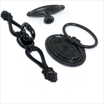 2024 High Quality European Middle Ages Style Kitchen Zinc Alloy Antique Black Drawer Knob Vintage Cabinet Handle Bedroom Dresser
