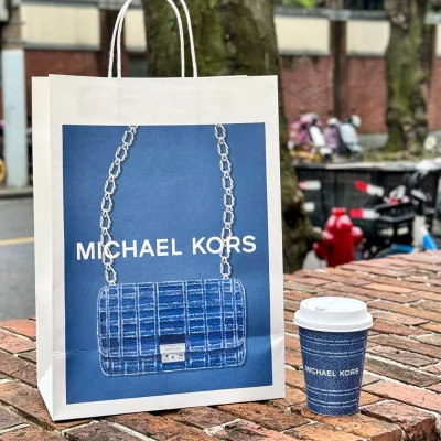 Customized Classic Recyclable Kraft Paper Bags for Pizza Sushi Baking Handbags Disposable Takeout & Gift Wrapping