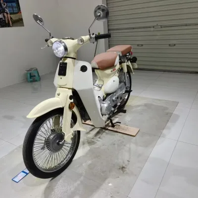 The New 110cc Fashion Motorcycle Locomotive Gasoline Fuel Sports Car