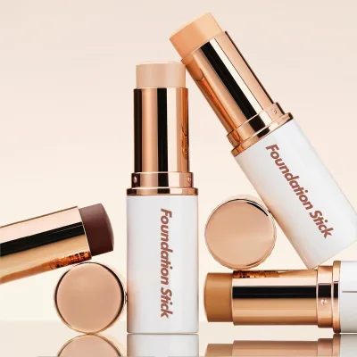 Wholesale Vegan Natural Silk Smooth Skin Care Pigmented Foundation Custom Your Logo Make up Foundation Stick