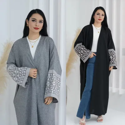 New Arrival Muslim Long Dress Women  Cardigan Embroidery Polyester Traditional Muslim Clothing