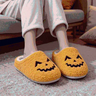 Wholesale Plush Tpr Man Slippers Cpsia Approved Breathable Lightweight Non-Skid Home Shoes Patterned Design MOQ 100
