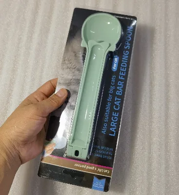 Pet Scoop Feeding Cat Strip Squeeze Spoon Pet Feeder Lickable Cat Snack Spoon Silicone Portable
