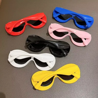 AI-MICH Promotional Corporate Gift Set Plastic Sunglasses with Custom Logo Anime Style Foldable Business Branding