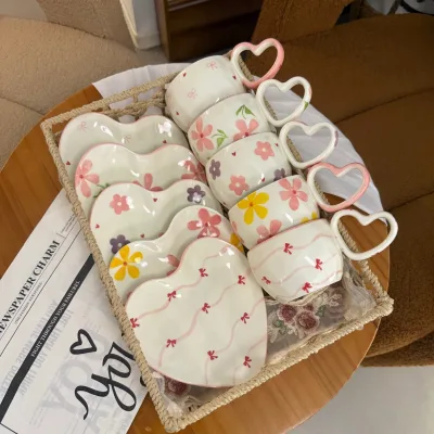 Korean Style Mug Hand Painted Design Heart Shaped Ceramic Cup and Saucer Set for Coffee and Afternoon Tea