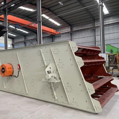 Factory 150Tph Vibration Screening Sand Gravel Mobile Circular Vibrating Screen Aggregate Portable Crushing and Screening Line