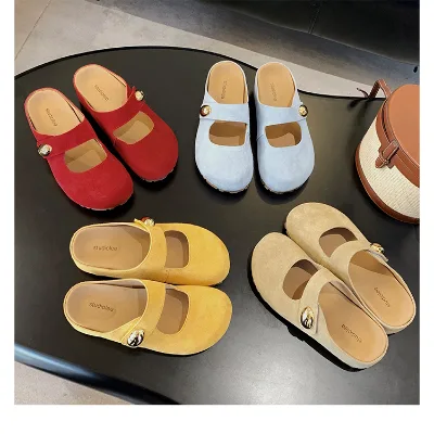 A 5-cm-tall Small Golden Bean Round-toe Mary Jane Flat-bottomed Boken Half-top Shoe for Women to Wear Outside in Summer