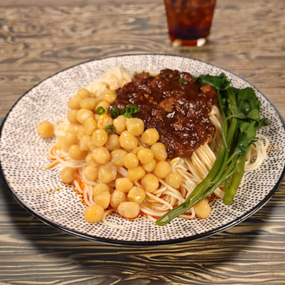 Wholesale Instant Food Spicy Minced Meat Sauce Suitable for Chinese Restaurant Foods