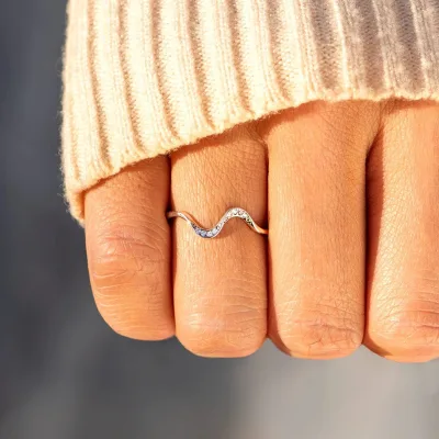 Low MOQ Wholesale Women's Neo-Gothic Style Curved Cocktail Ring with Channel Setting Zircon 925 Sterling Silver