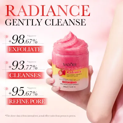 Wholesale Exfoliating Cleansing SADOER Strawberry Vitamin C Bath Salt Scrub