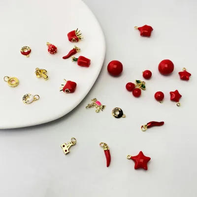 New Arrival Lip Charms for Girl Jewelry Enamel apple Charms for Gifts Flower Pendants for Necklace