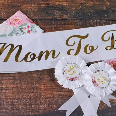 2022 New Arrived Baby Shower Decorations Mommy to Be Sash Floral and Tinplate Badge Mommy to Be and Daddy to Be Baby