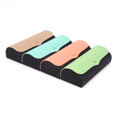 Good Quality Competitive Price Sunglasses Case Premium Eco-Friendly PU Hard Case with Complete Packaging Box Fashionable Style