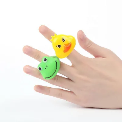 LED Glowing Finger Ring Novelty Flashing Light up Duck Toys LED Frog Finger Light Birthday Gift Wedding Party Supplies