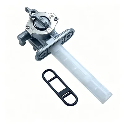 Motorcycle Fuel Tap Petcock Valve 44300-45370 for GS550 GS650 GS750 GS850 GSX600F GSX750 Replacement Parts
