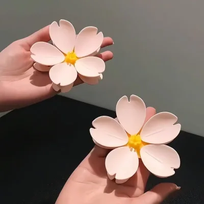 Sakura Magnetic Seal Clip Refrigerator Food Bag Clip Snack Seal Online Celebrity Flower Petal Snack