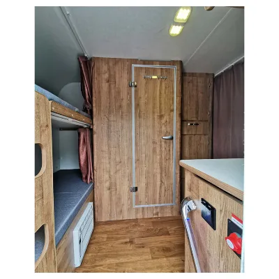 Aluminum Frame Assembly Custom-made of Half Glass RV Overall Metal Corner Walk-in Closet