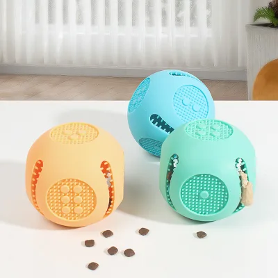 Custom Pet Dog Toy Ball Cat Toy Outdoor Bite Resistant Puzzle Anti-choking Teeth Clean Teeth Food Grade Silicone Leakage Ball