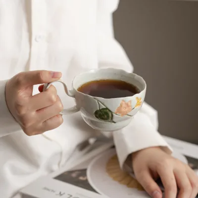 Astief Wholesale Luxury Hand-painted Flower Floral Pattern Breakfast Oat Ceramic Mugs Retro Afternoon Ceramic Tea Coffee Cup