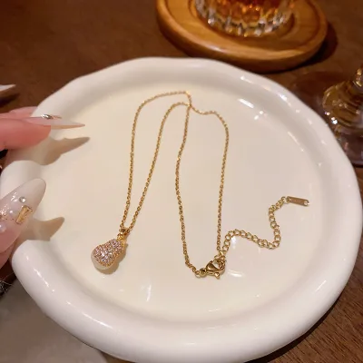 Double-sided Cat-eye Necklace for Women with Superior Temperament Super Flash Clavicle Chain
