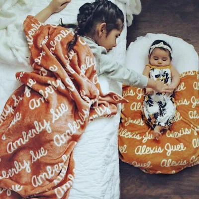 Free Design MOQ 1 Comfy Warm Stroller Crib Throw Swaddle Blanket Custom Name Baby Blanket