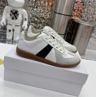 Unisex High Quality Retro Skateboarding Shoes Comfort Trendy Flat Designer for Casual Walking and Fashionable Style