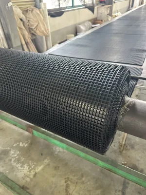 High Efficiency Honeycomb Pattern Rubber Mat for Gold Mining Sluice Box Recovery