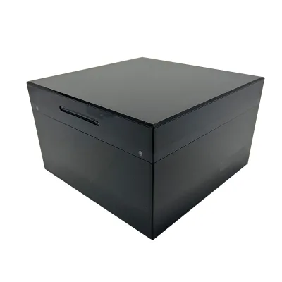 Wholesale Acrylic Cigar Boxes Cigar Display Cases Custom Classic Modern Acrylic Humidors
