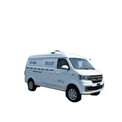 Factory Price Refrigerated Box Trucks Mini vans Refrigerated vans