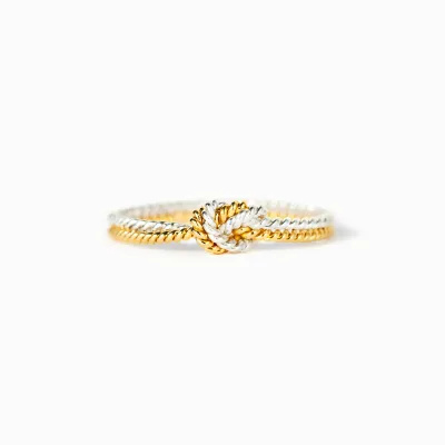 SC Hot Selling Fashionable Knot Mothers Day Rings Exquisite 925 Sterling Silver Rings Stylish Designed Spinelli Rings