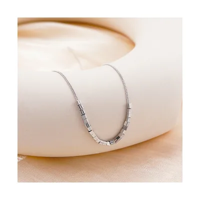 Women's S925 Sterling Silver Necklace Elegant Stereoscopic Design Small Block Choker Collarbone Chain 925