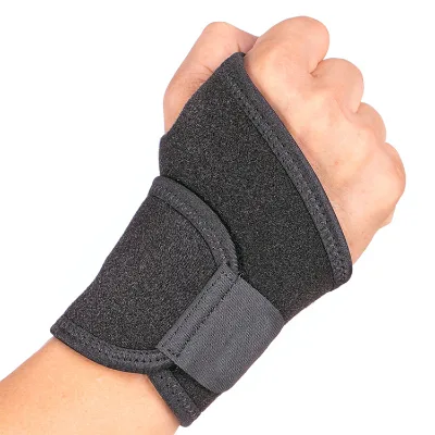 Factory Wholesale Adjustable Neoprene Compression Wrist Support Brace with Thumb Loops for Carpal Tunnel and Arthritis