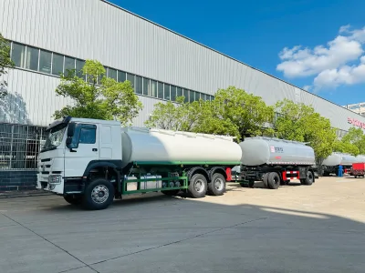 Factory Price Sino Truck Howo 6x4 Water Bowser Truck 1500-2500 Liters Water Sprinkler Tank Truck Core Motor Engine for Sale