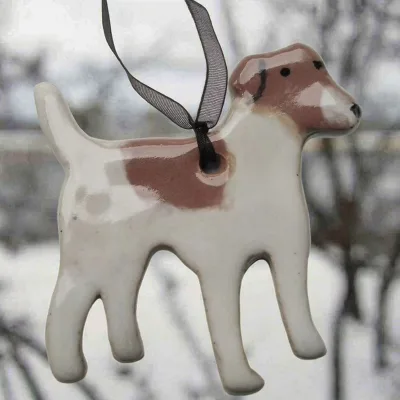 Customizable Ceramic Dog Christmas Hanger Home Decoration Ornament Made of Porcelain with Glazing Enamel Finish