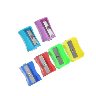 Small Manual Plastic Pencil Sharpener With Single-Hole Red Yellow Blue Green Children School Office Supplies