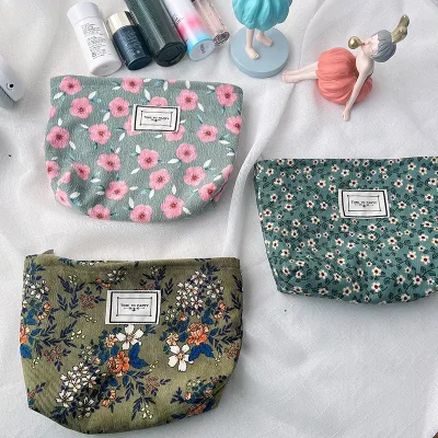 Vintage Open Corduroy Makeup Bag Floral Jacquard Fabric Storage Pouch Travel-on-the-go Portable Organizer for Bag