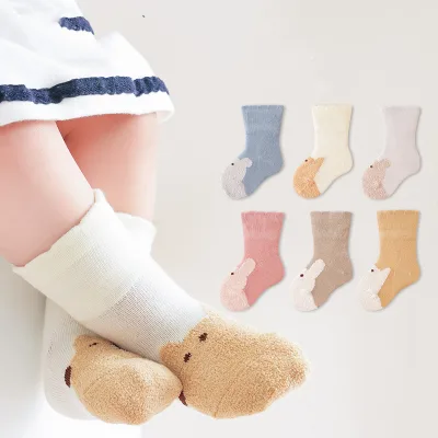 Wholesale Low MOQ Factory Oem Boneless Loose Mouth Cotton Fuzzy Soft Newborn Babies Socks