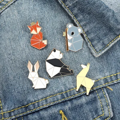 Japanese Style Simple Cute Fox Mouse Panda Rabbit Brooch Alloy Denim Badge Digital Printing Wholesale Animal Metal Brooches