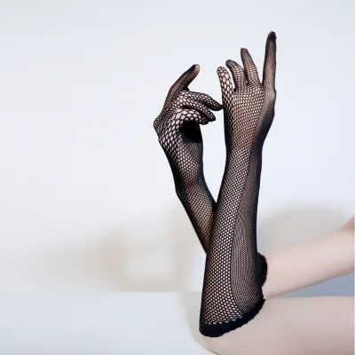 Women Elegant Black Short Lace Fishnet Gloves Courtesy Mesh Gloves for Wedding Dinner Party
