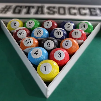16pcs for 1 Set Inflatable Soccer Snooker Football NO.5 Size 5% Discount Quality Guarantee PVC/PU/TPU Material 20cm Diameter