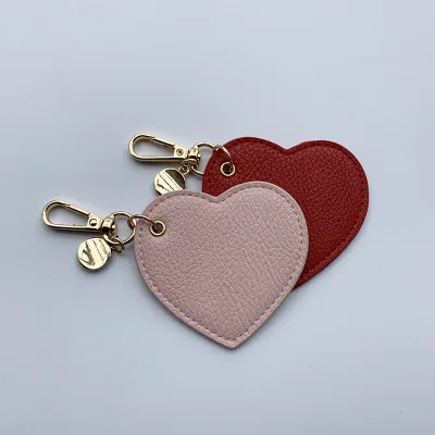 Hot Selling Heart Shape Genuine Leather Keychain Accessories for Gift Promotion