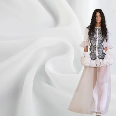 Fashionable New Trend, White Light Breathable, Soft and Elegant Chiffon Fabric, Clothing, Wedding Dress, Fashionable Fabric