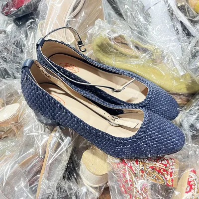 China Supplier Hot Wholesale Cheap Price Boutique Women's High-heeled Leather Used Luxury Shoes Mixed Carton Box