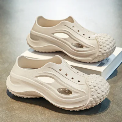 2024 New Design Summer Thick Sole Soft Soled Sandals Seaside Beach Women's Casual Shoes Designer Shoe Charms