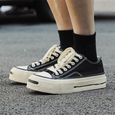Height-Increasing Japanese-Style Low-Top Canvas Casual Sneakers for Men, Breathable and Wear-Resistant