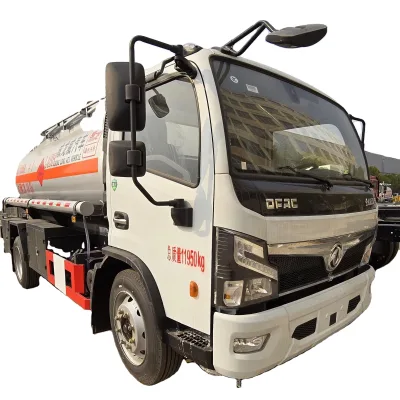 DongFeng Methanol transport truck 6.6 T 8300 Litres