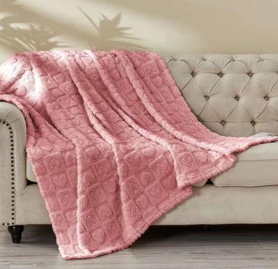 Throw Blankets with Heart Checkered,Soft Blankets for Lover Mom Friends Gifts,Washable Fuzzy Blanket for Sofa Bed All Season