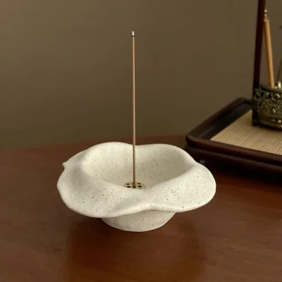 Ceramic Four Leaf Minimalist Natural Shape Home Decor Incense Holder Incense Burner